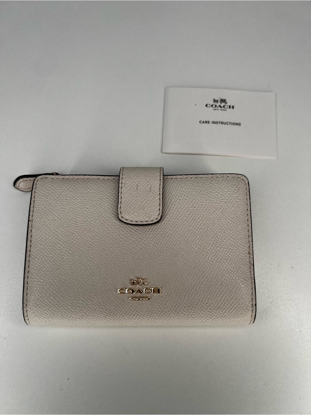 Coach (F11484) Medium Corner Zip Leather Wallet in Chalk